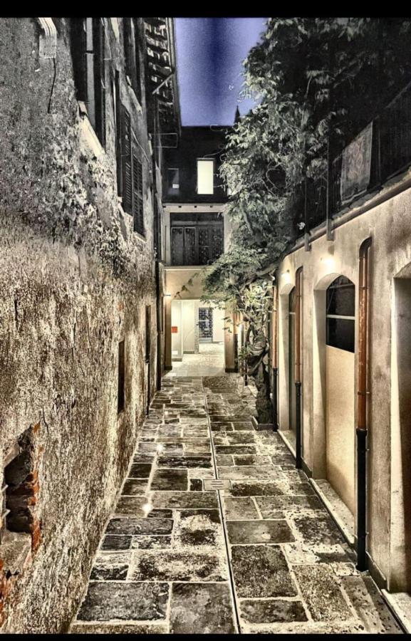 Wisteria Court - Suite 2 - Menaggio Exterior foto